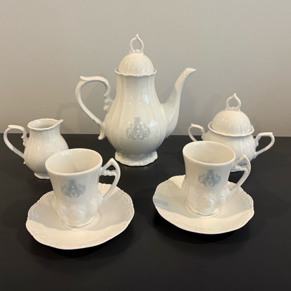 NEW Elegant White Tea Set